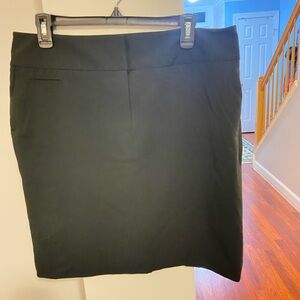 Apostrophe Elegant Black Pencil Skirt